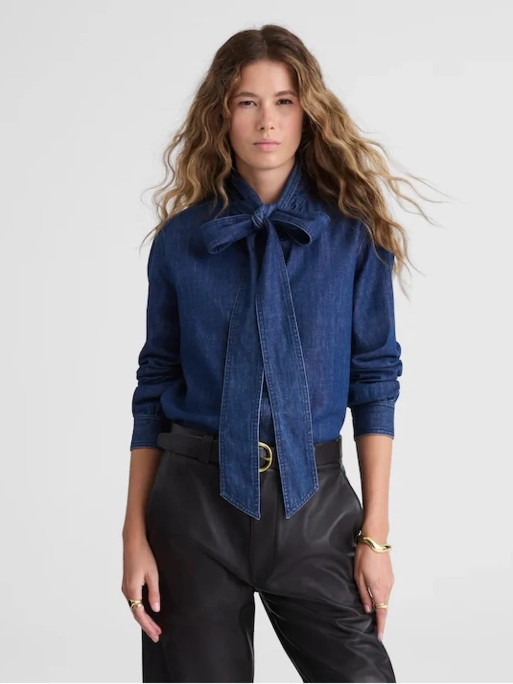 Madewell Tie-Neck Chambray Denim Button-Down Shirt Blouse Medium Blue Stretch - Picture 1 of 14